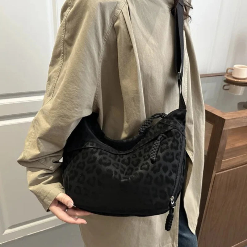 Women's Leopard Print Hobo Crossbody Bag (Large Capacity)